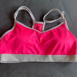 sports bra